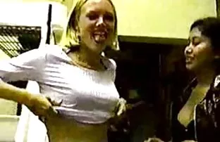 porno Kinky chica disfruta borrachas follafas jugando con su coño