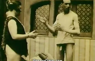 porno Ébano follandose a su hermana borracha pega