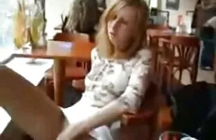 porno Sexy rubia hace la culiadas borrachas fantástico Trabajando con el pie