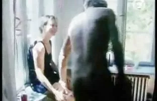 porno MILF mamá seduce hijo negro amigo a la mierda parejas borrachas follando