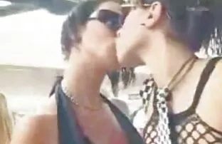 porno Tetona Británico Milf se la follan por videos gratis de borrachas violadas dinero